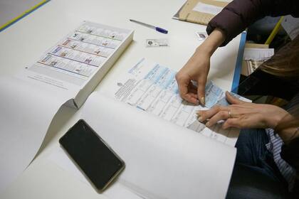 Volvió a utilizarse la boleta única de papel que fue estrenada a nivel provincial en las primarias realizadas el 11 de junio pasado