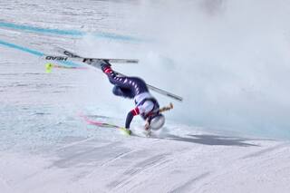 Vonn volverá a Estados Unidos para someterse a más cirugías, según fuente AP