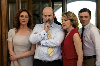 El elenco de Vota Juan