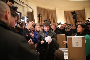 Votación de javier Milei en la UTN, en Almagro, en las PASO