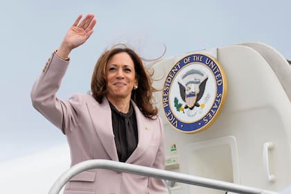 “Votaremos por Kamala Harris y Tim Walz porque están comprometidos con la protección de nuestra libertad reproductiva, nuestro planeta y nuestra democracia”, señaló Billie Eilish