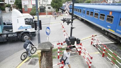 El plan apunta a agilizar el tránsito y mejorar la frecuencia de los trenes