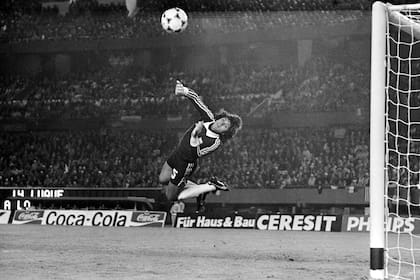 Vuela Fillol!! Si potencia de piernas era increíble; en el Mundial 78 se consagró