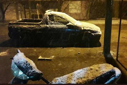 Vuelve el frío polar y nieva en Necochea, Lobería y Balcarce