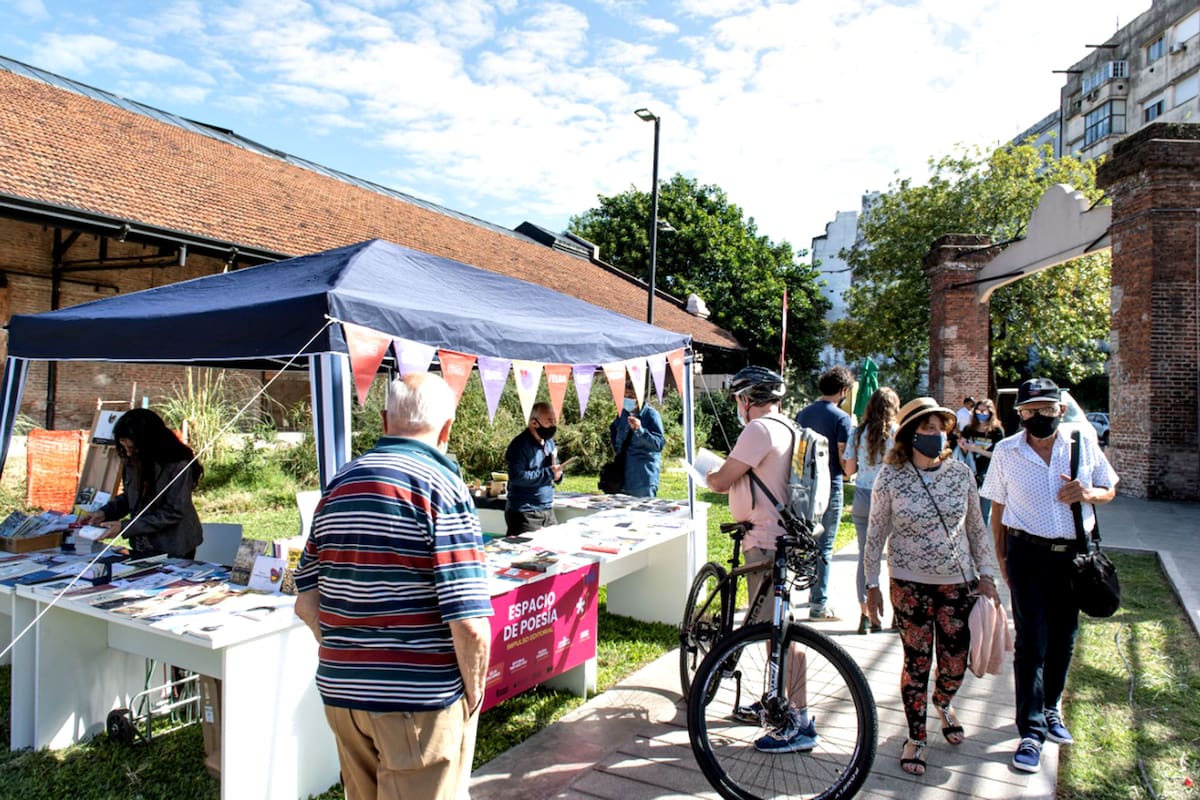Vuelve la Felba a la ciudad, del 4 al 7, en esta ocasión en la plaza Brasil, al lado de la Facultad de Derecho