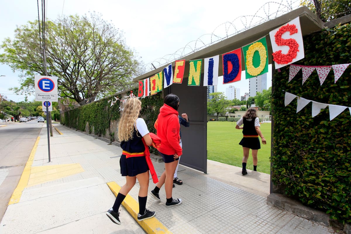 Vuelven a clases presenciales en varios distritos de la Provincia de Buenos Aires