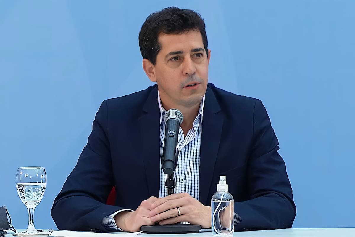 Wado De Pedro viajó a España el domingo y no estuvo presente en la apertura de sesiones ordinarias que encabezó Alberto Fernández en el Congreso