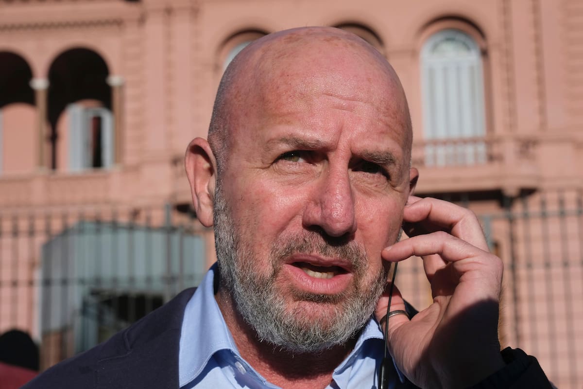 Waldo Wolff, ministro de seguridad de la ciudad de Buenos Aires, reprogramó su presentación ante la Legislatura porteña