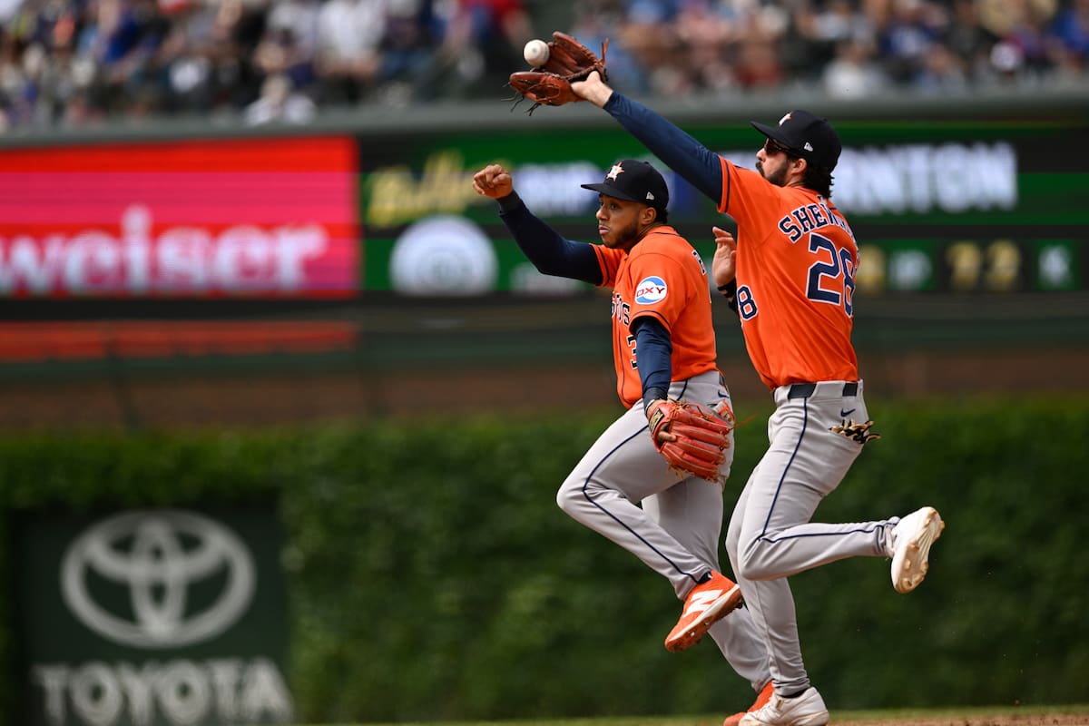 Walker conecta dos jonrones, Astros vencen 3-0 a Cachorros, que pierden siete seguidos