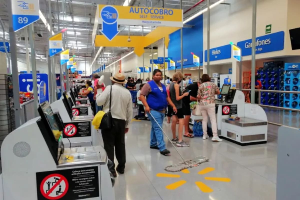Walmart fue una de las cadenas pioneras en imponer las cajas de autocobro en México