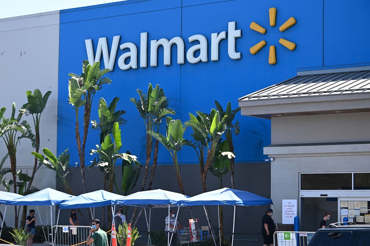 Walmart Inc reportó el mayor incremento de ventas online de su historia,
