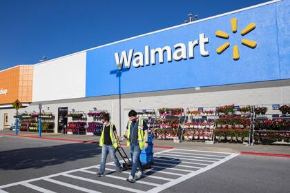 Walmart, Target, Cotsco y Aldi estarán cerrados por 24 horas (corporate.walmart.com)