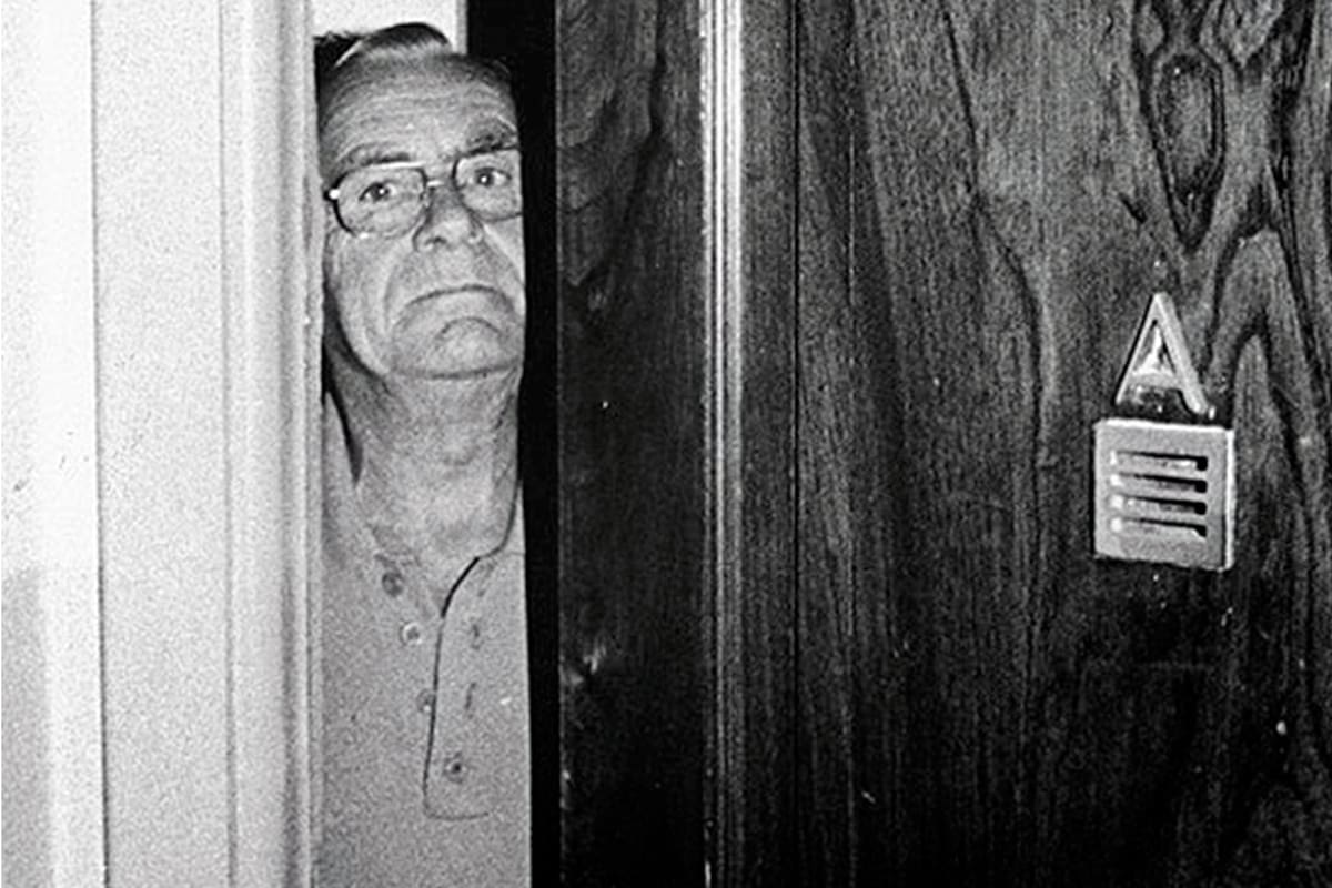 Walter Kutschmann, en el domicilio de Miramar donde fue encontrado por el cazador nazi Simon Wiesenthal