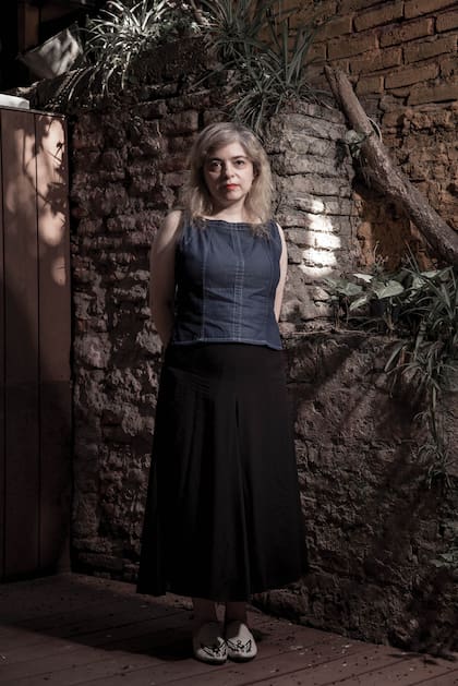 Walter Lezcano entrevistó a la escritora Mariana Enríquez luego de que ganara el premio Herralde.