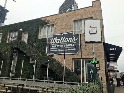 Walton’s Fancy and Staple, el restaurante de Sandra Bullock en Texas.
