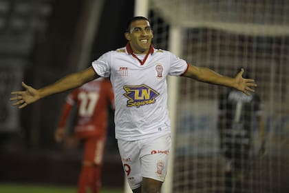 Wanchope Abila, el gran goleador de Huracán