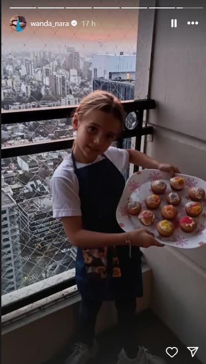 Wanda e Isi decoraron con colores vibrantes (Instagram: @wanda_nara)