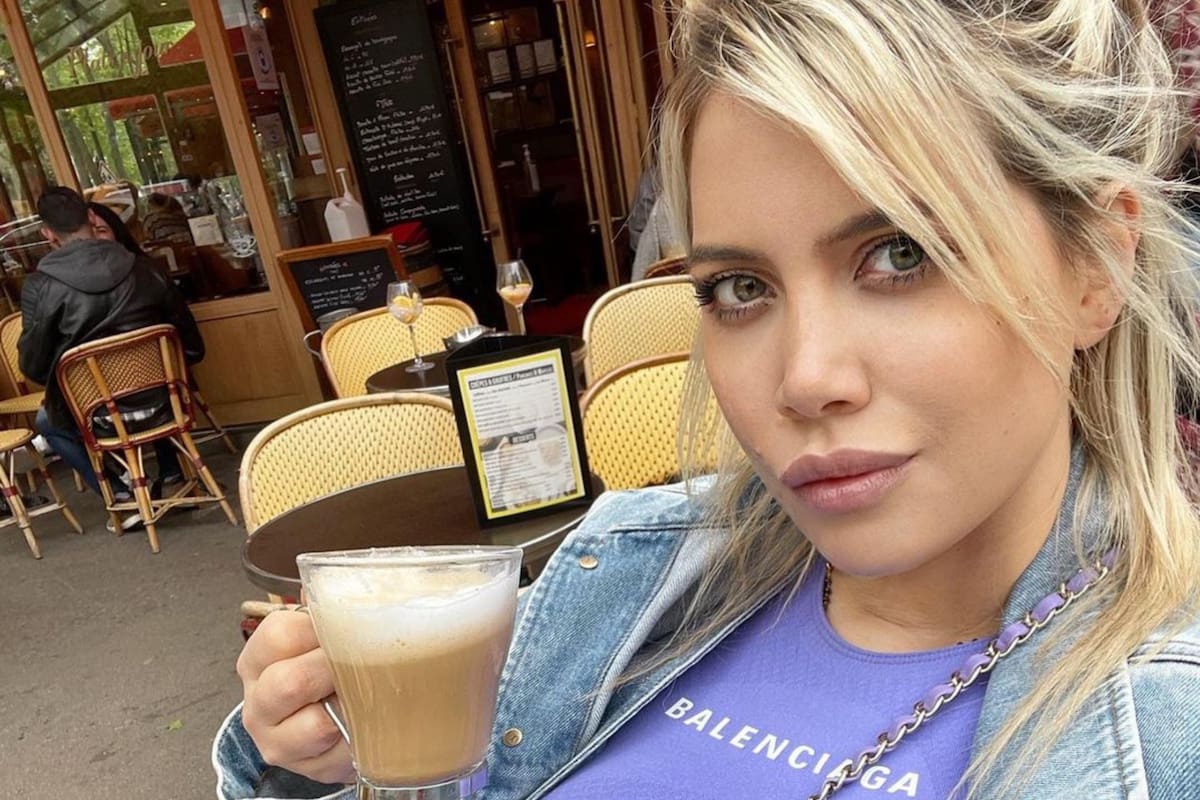 Wanda Nara compartió un brunch en París, pero su vecino de mesa se robó la atención de sus seguidores de las redes sociales