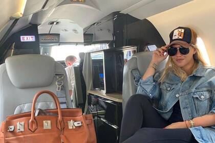 Wanda Nara en viaje de París a Portugal. Crédito: Instagram