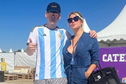 Wanda Nara fue a ver a Bizarrap y el detalle de su cartera no pasó inadvertido por sus seguidores