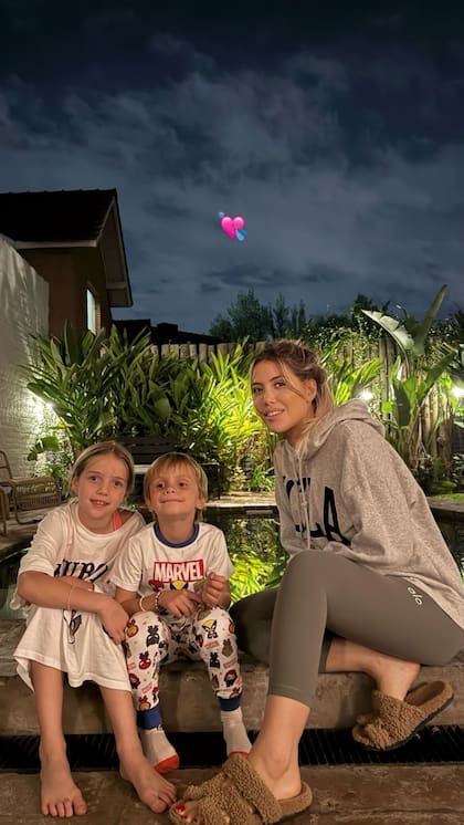 Wanda Nara junto a su hija Isabella y su sobrino Viggo (Foto: Instagram @wanda_nara)