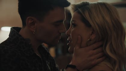 Wanda Nara reveló que la escena del primer beso entre Lucía y Javier fue la que más le costó