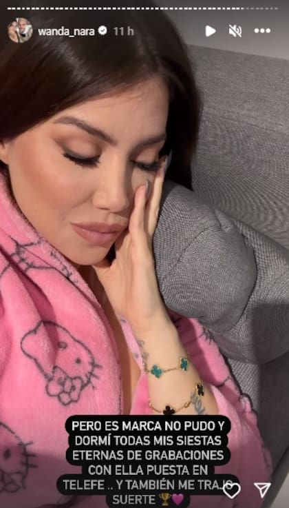Wanda Nara se mostró con la bata de Hello Kitty y aseguró que ella es fan desde hace tiempo