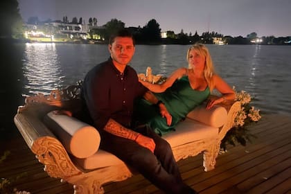 Wanda Nara y Mauro Icardi festejaron la Navidad en su mansión de Nordelta.