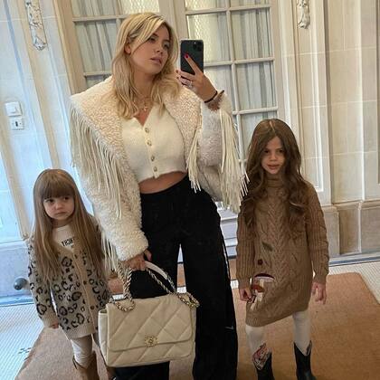Wanda Nara y sus hijas Francesca e Isabella