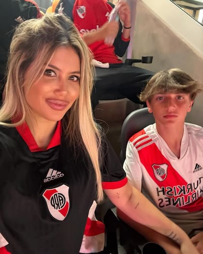 Wanda visitó el Monumental con sus hijos en un partido donde River igualó con Central