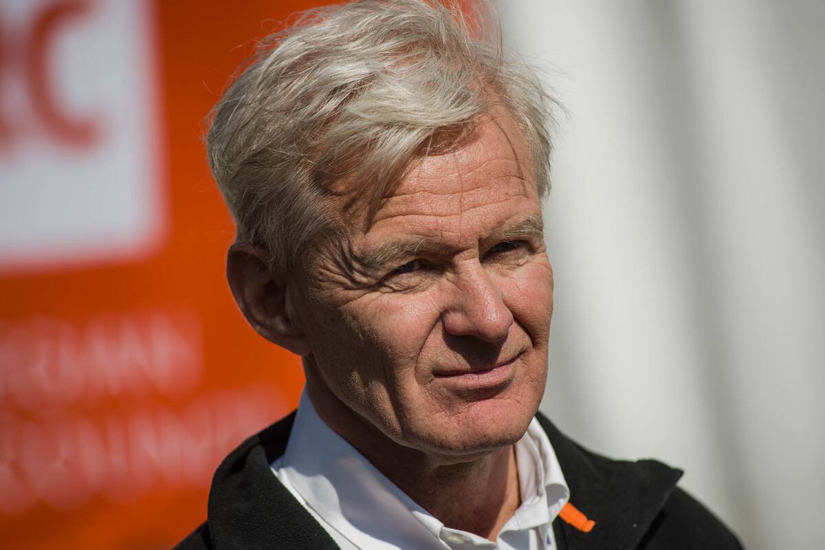 WARSAW, MAZOWIECKIE, POLAND - 2022/03/25: Jan Egeland, Secretary General of the NRC is seen during a press conference in Warsaw. The Norwegian Refugee Council (NRC) together with its local partners are launching a refugee reception centre in the Polish capital Warsaw, set up to receive 2,500 people a day fleeing the war in the neighbouring Ukraine. A day before its opening a press conference was held with the participation of the Mayor of Warsaw Rafał Trzaskowski and Jan Egeland - the Secretary General of NRC (Norwegian Refugee Council). (Photo by Attila Husejnow/SOPA Images/LightRocket via Getty Images)