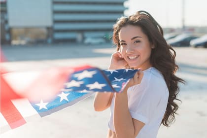 Washington DC (10.33 inmigrantes por cada 1,000 habitantes) y Florida (7.96 inmigrantes por cada 1,000 habitantes) tuvieron las tasas de inmigración netas más altas del país en 2023