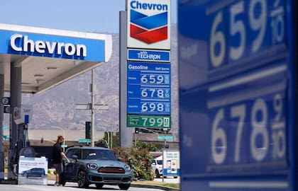 Washington defiende el acuerdo como una herramienta para garantizar un suministro estable de crudo y reconstruir la industria petrolera venezolana