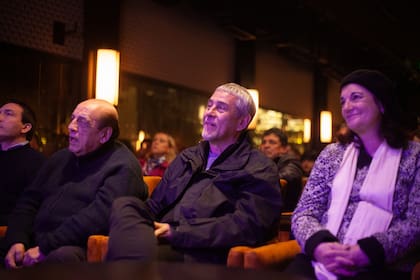 Watson, Mussi, Ferraresi, y Kelly Olmos