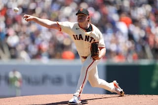 Webb vuelve a lucirse y Gigantes vencen 5-1 a Cachorros para evitar barrida en la serie