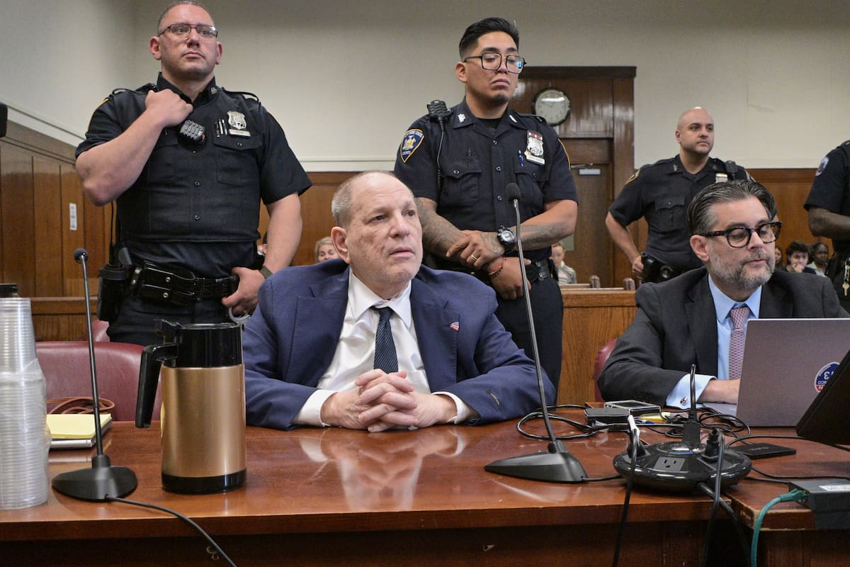 Weinstein condenado a 15 años de prisión tras repetición de juicio por agresión sexual