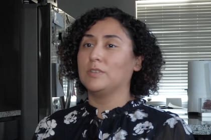 Wendy Gbeve, integrante de la Fuerza Aérea, quedó sin una parte esencial de su red de apoyo tras la deportación de su padre
