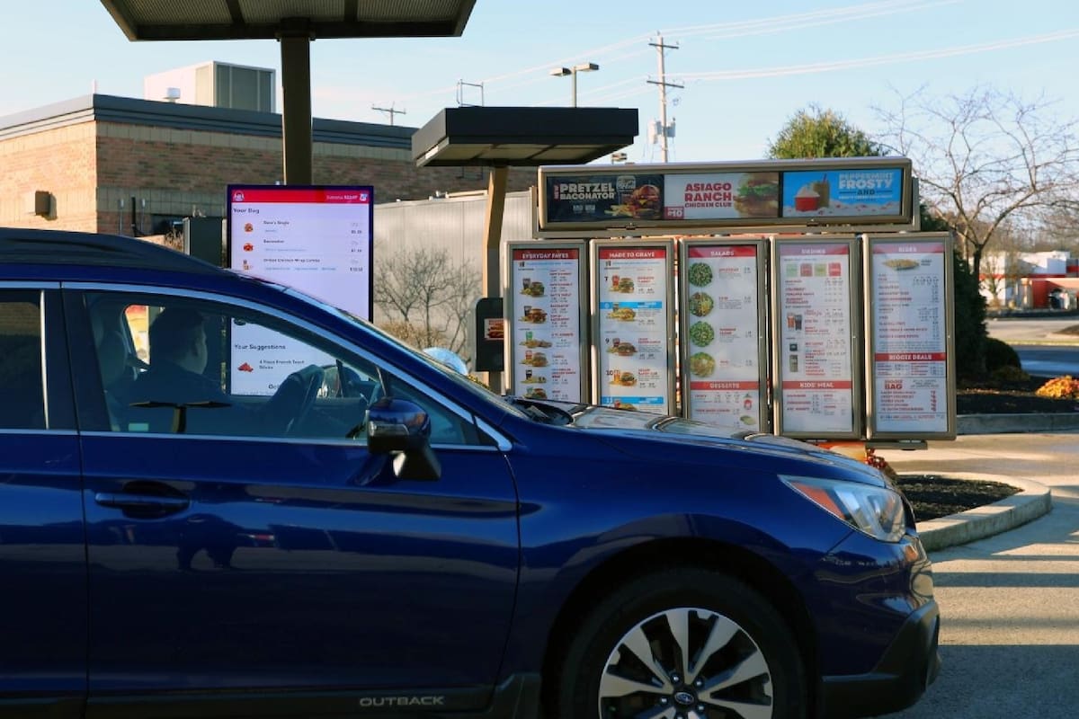 Wendy's incorporará inteligencia artificial para sus pedidos en español