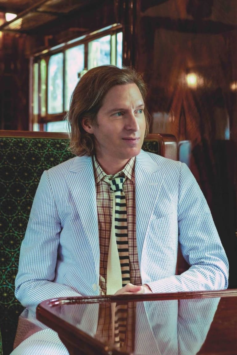 Wes Anderson en el tren diseñado por él