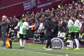 Salah fue suplente, se peleó con Klopp y se fue en llamas: día de furia del egipcio en el empate de Liverpool
