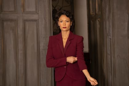 Thandie Newton vuelve a ponerse en la piel de Maeve