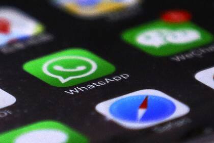 WhatsApp cuenta con un reducido grupo de usuarios en China, donde domina el servicio WeChat, de uso extendido pero bajo la mira de las autoridades
