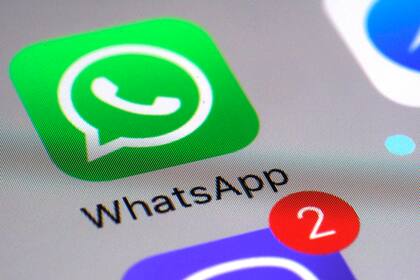 WhatsApp dejará de funcionar en abril en estos celulares Android (AP Foto/Patrick Sison, Archivo)