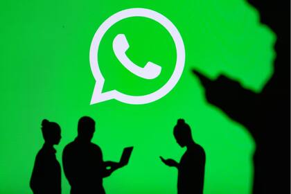 WhatsApp ha lanzado una nueva función de historial de mensajes en grupo