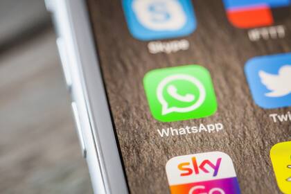 WhatsApp también busca que la aplicación pueda funcionar de forma simultánea e independiente en diversas plataformas, más allá de la versión WhatsApp Web