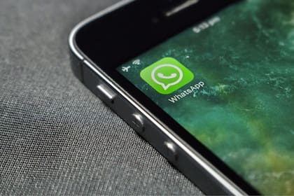WhatsApp tiene una nueva función que permite mandar audios para escuchar una sola vez