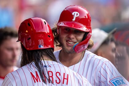 Wheeler y Stott guían a Filis hacia victoria 5-2 sobre Piratas