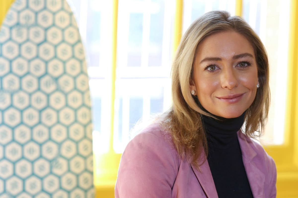 Whitney Wolfe, cofundadora y directora ejecutiva de la aplicación de citas Bumble, tiene una fortuna de US$1.500 millones, según Forbes