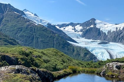 Whittier ofrece paisajes que pueden descubrirse a través de cruceros y excursiones