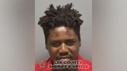 Whycliff Longin, migrante detenido por el ICE en Florida, enfrenta cargos por delitos graves